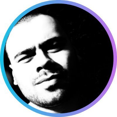Pedro Tavareλ's avatar